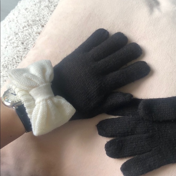 Kate Spade Bow Mittens ! - Picture 4 of 6